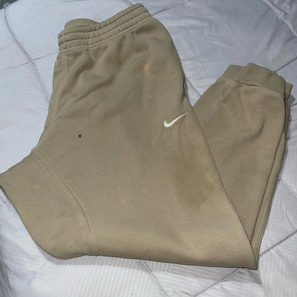 Nike Beige Joggers - Picture 1 of 4